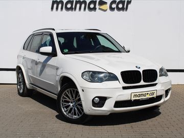 xDrive 40d M PAKET 7-MÍST