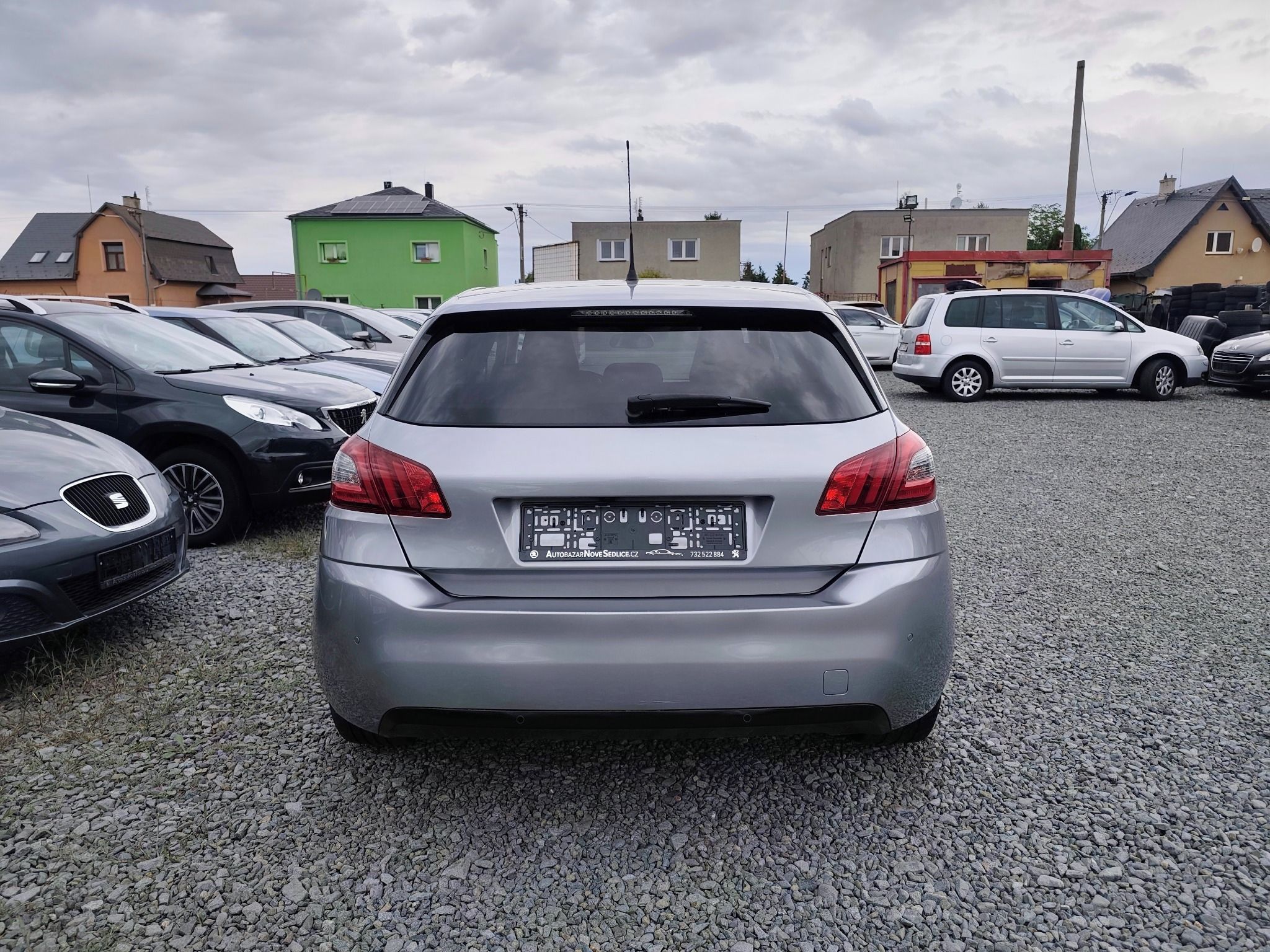 Peugeot 308, 1.2 PT 96 Kw, AT, Navi - fotka 5