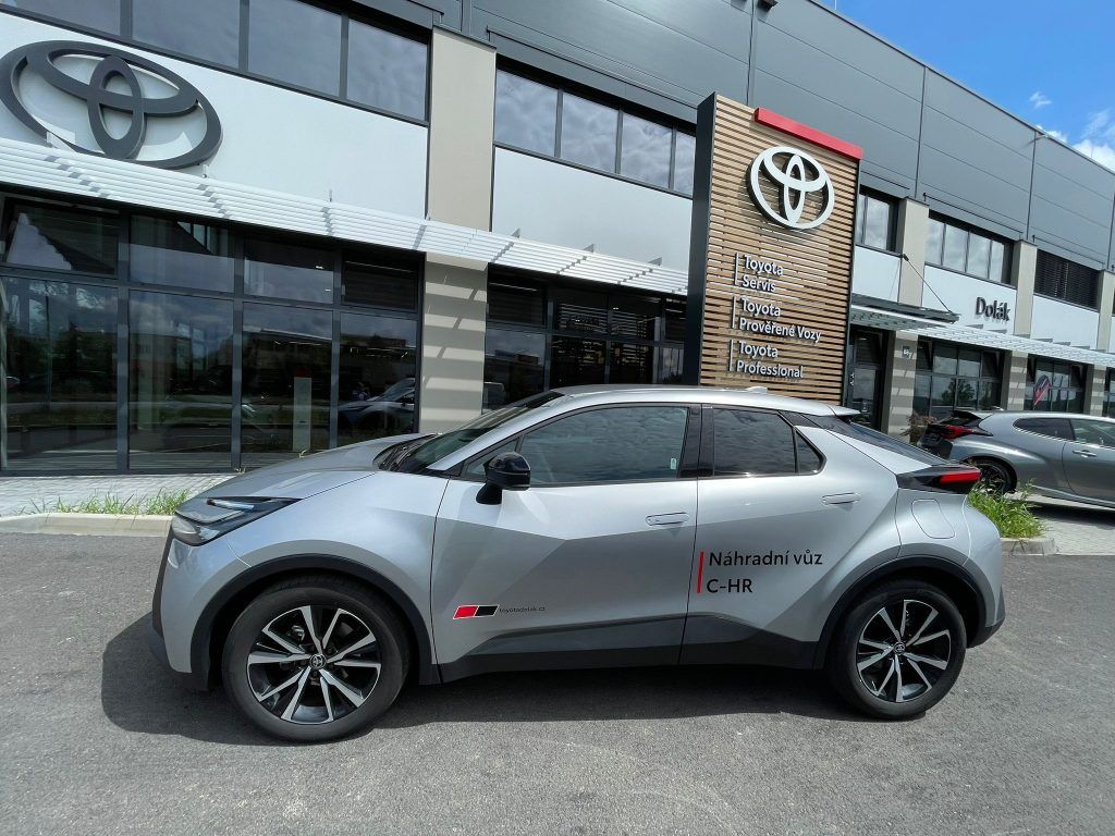 Toyota C-HR, 2.0 Hybrid A/T FWD Style - fotka 4