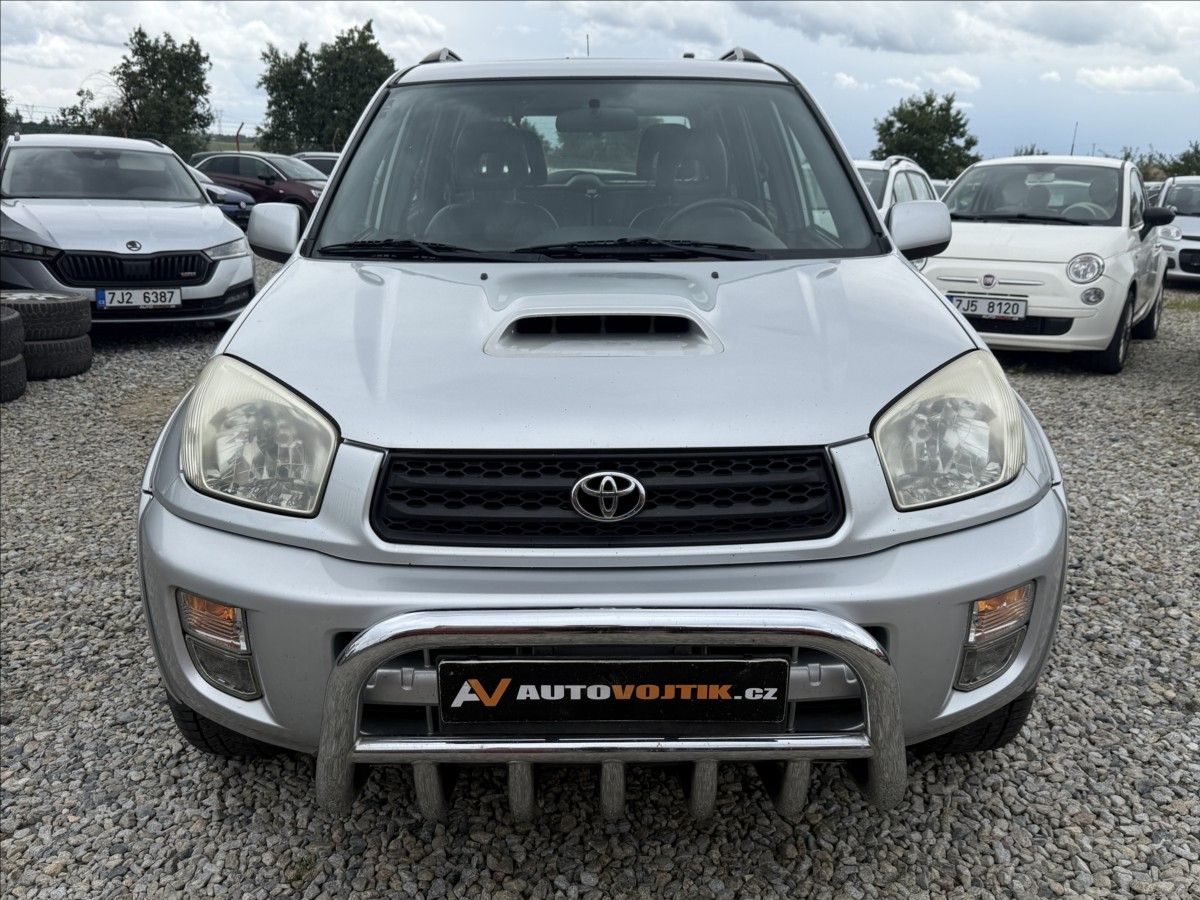 Toyota Rav4, 2,0 D-4D 4X4 TAŽNÉ NOVÁ STK - fotka 2