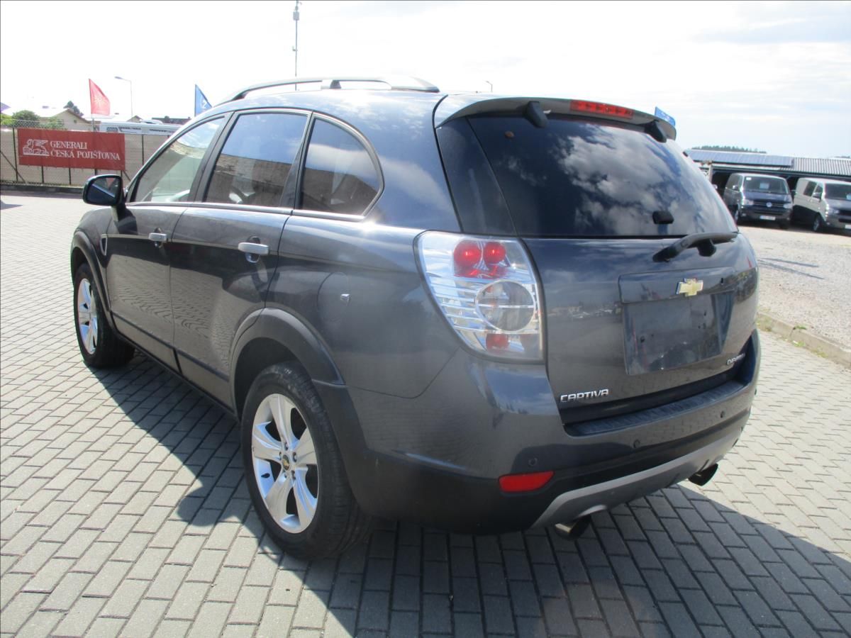 Chevrolet Captiva, 2,0 LT medium S 4x4 7mist na o - fotka 4