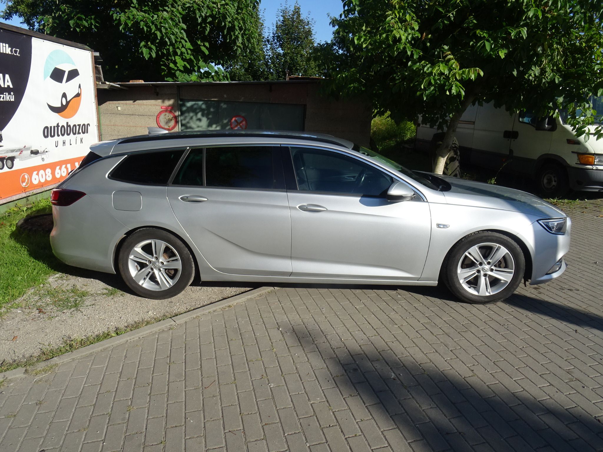 Opel Insignia, 2.0 TD - fotka 2