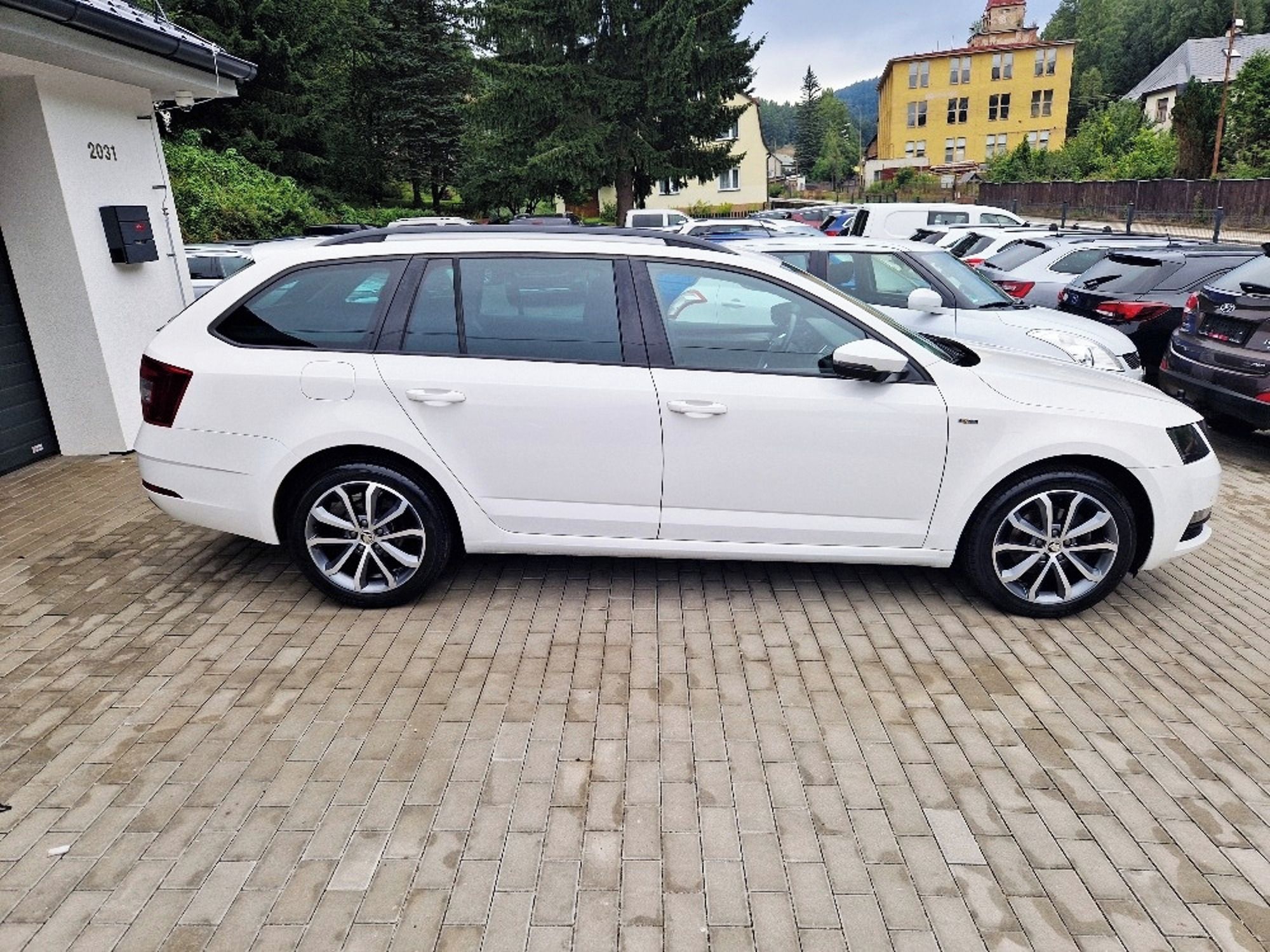 Škoda Octavia, 2.0 TDi Soleil (110 kW), DSG - fotka 6