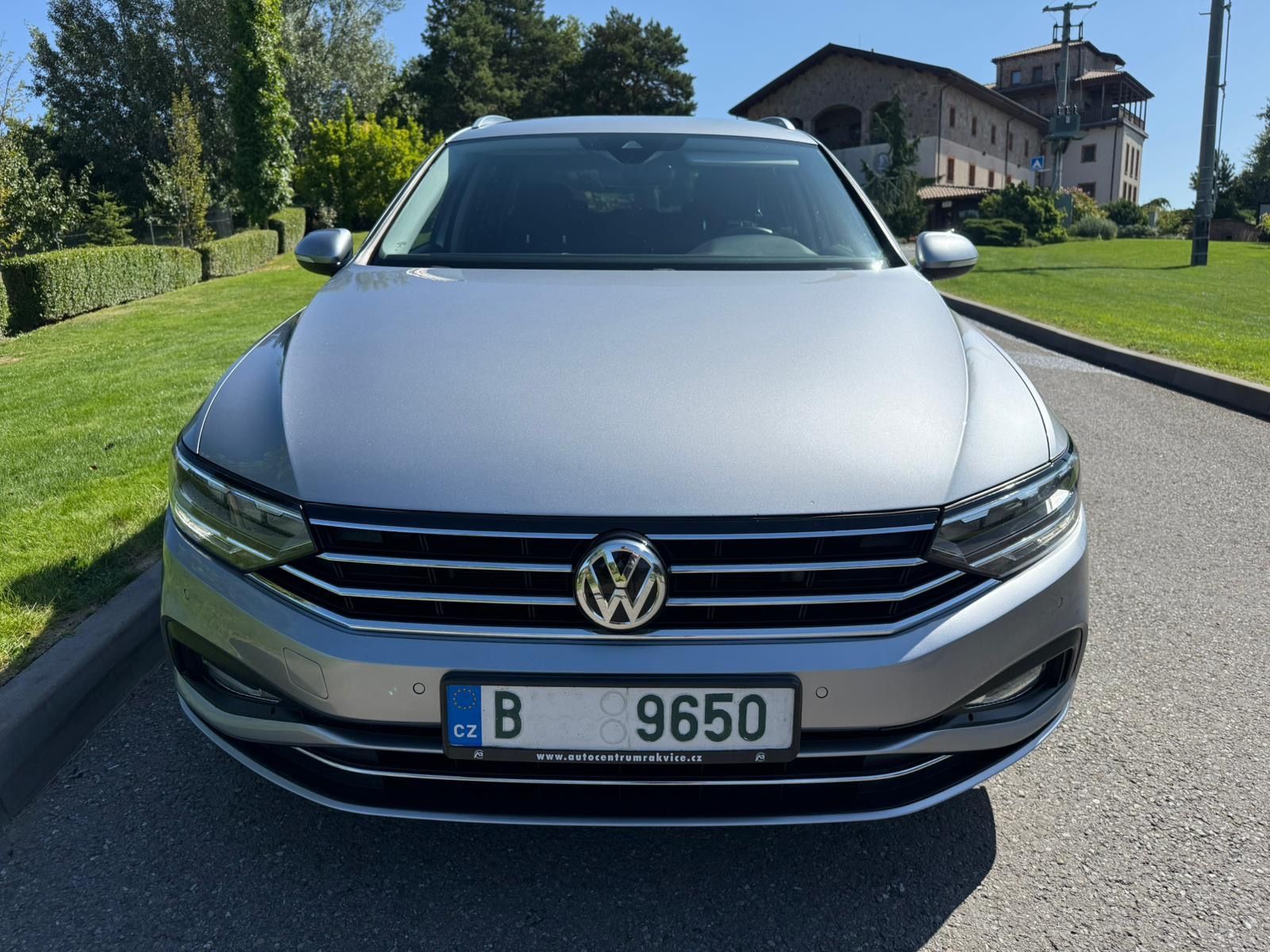 Volkswagen Passat, 2.0TDI DSG NAV 110KW DPH - fotka 3