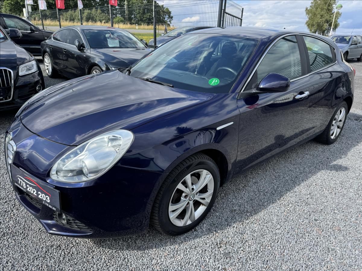 Alfa Romeo Giulietta, 1.6 Mjtd 77kw - fotka 3
