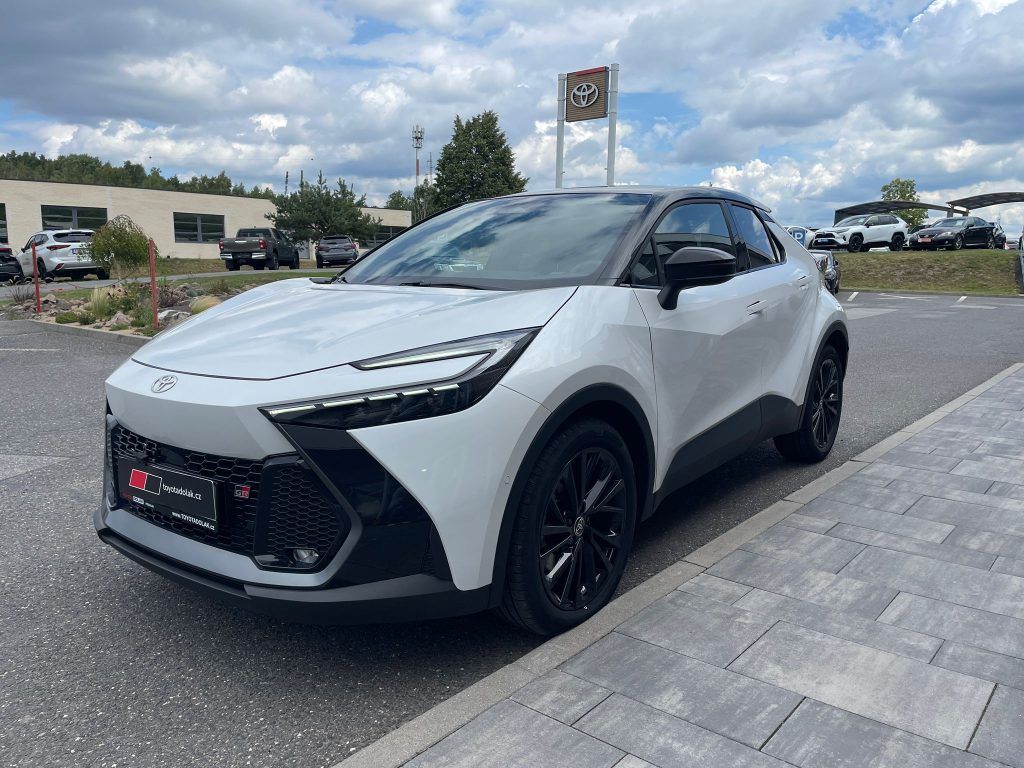 Toyota C-HR, NG23 - 2.0L PHEV - fotka 3