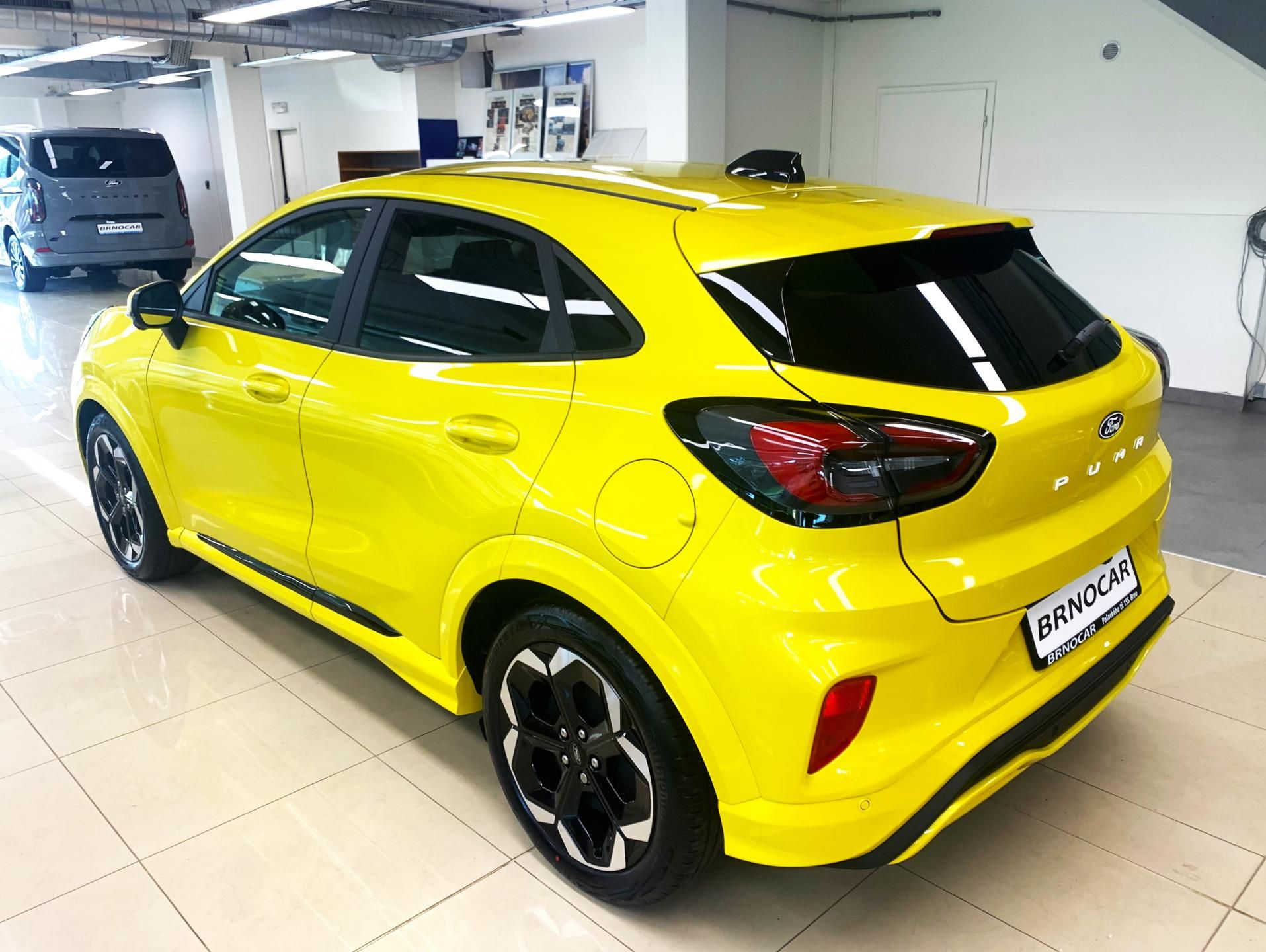 Ford Puma, GEN-E Premium 123kW, 43 kWh - fotka 4