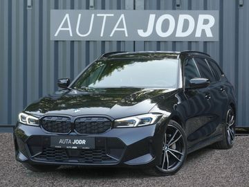 330d xDrive, Tažné, Kamera