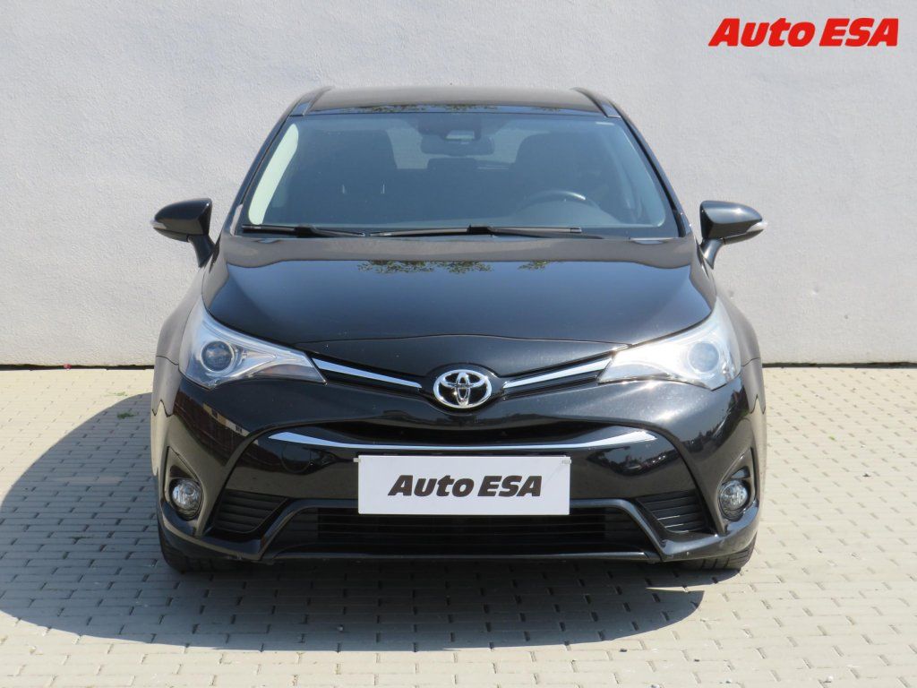 Toyota Avensis, 1.8 VVT-i,Active - fotka 2