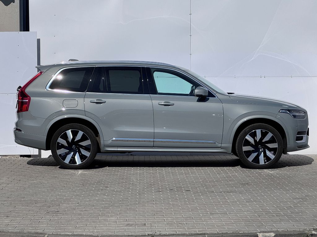 Volvo XC90, Plus Bright B5 AWD 173kW - fotka 5