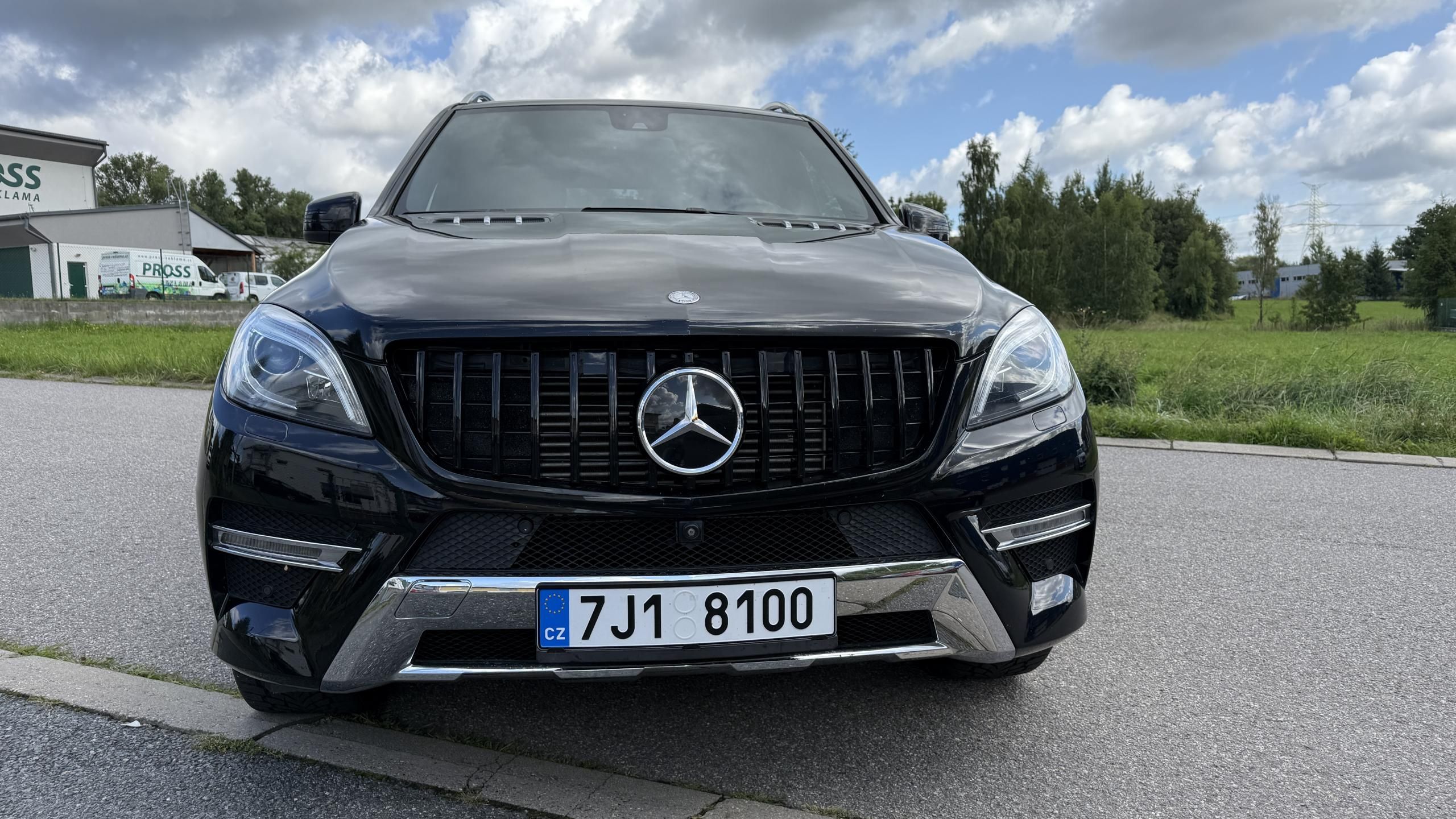 Mercedes-Benz Třídy M, 350 CDI AMG PAKET - fotka 3