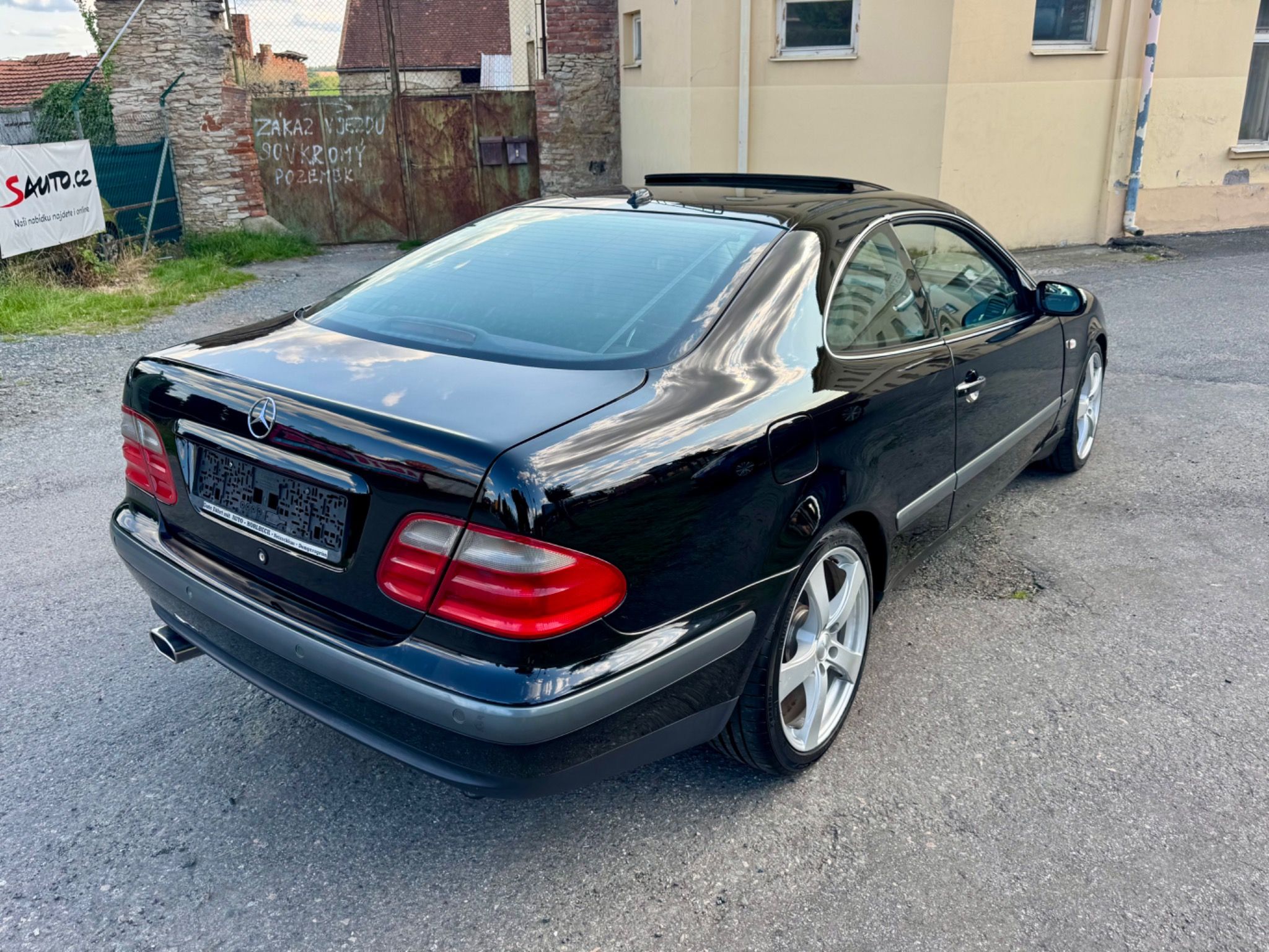 Mercedes-Benz CLK, 430 V8 COUPE 205kW Elegance - fotka 3