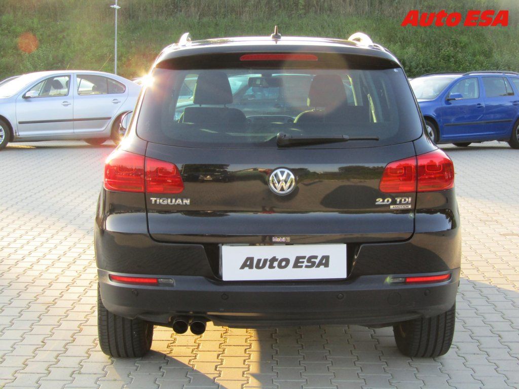 Volkswagen Tiguan, 2.0TDi 4x4,Klima - fotka 5