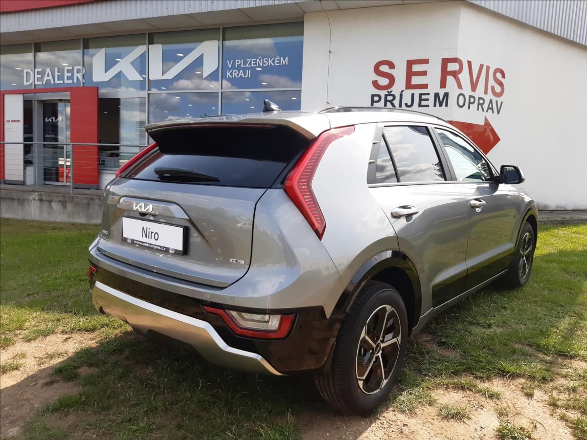 Kia Niro, Style 1,6 HEV 95kW AT6 - fotka 4