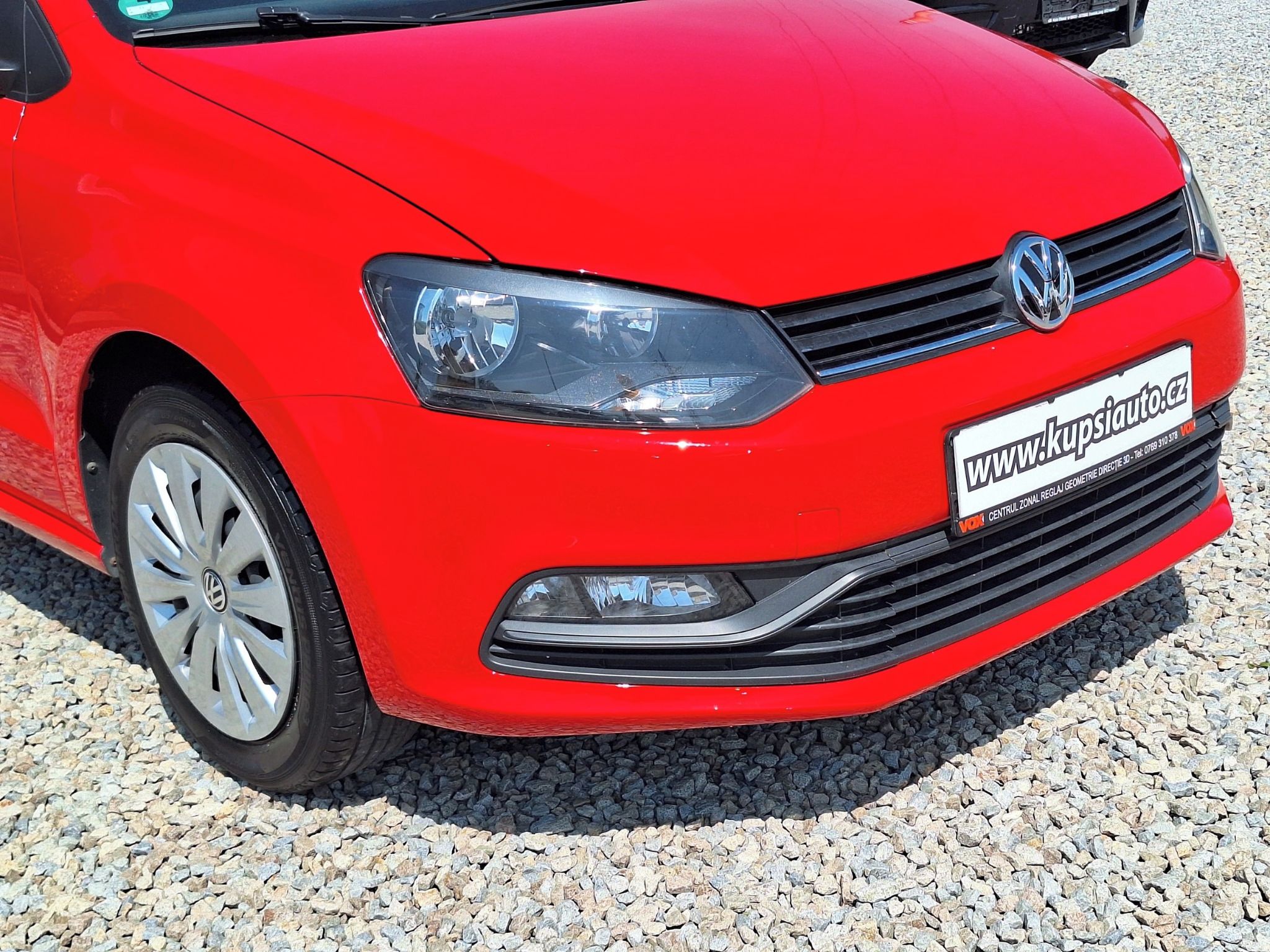 Volkswagen Polo, 1,0MPi TOP STAV - fotka 4