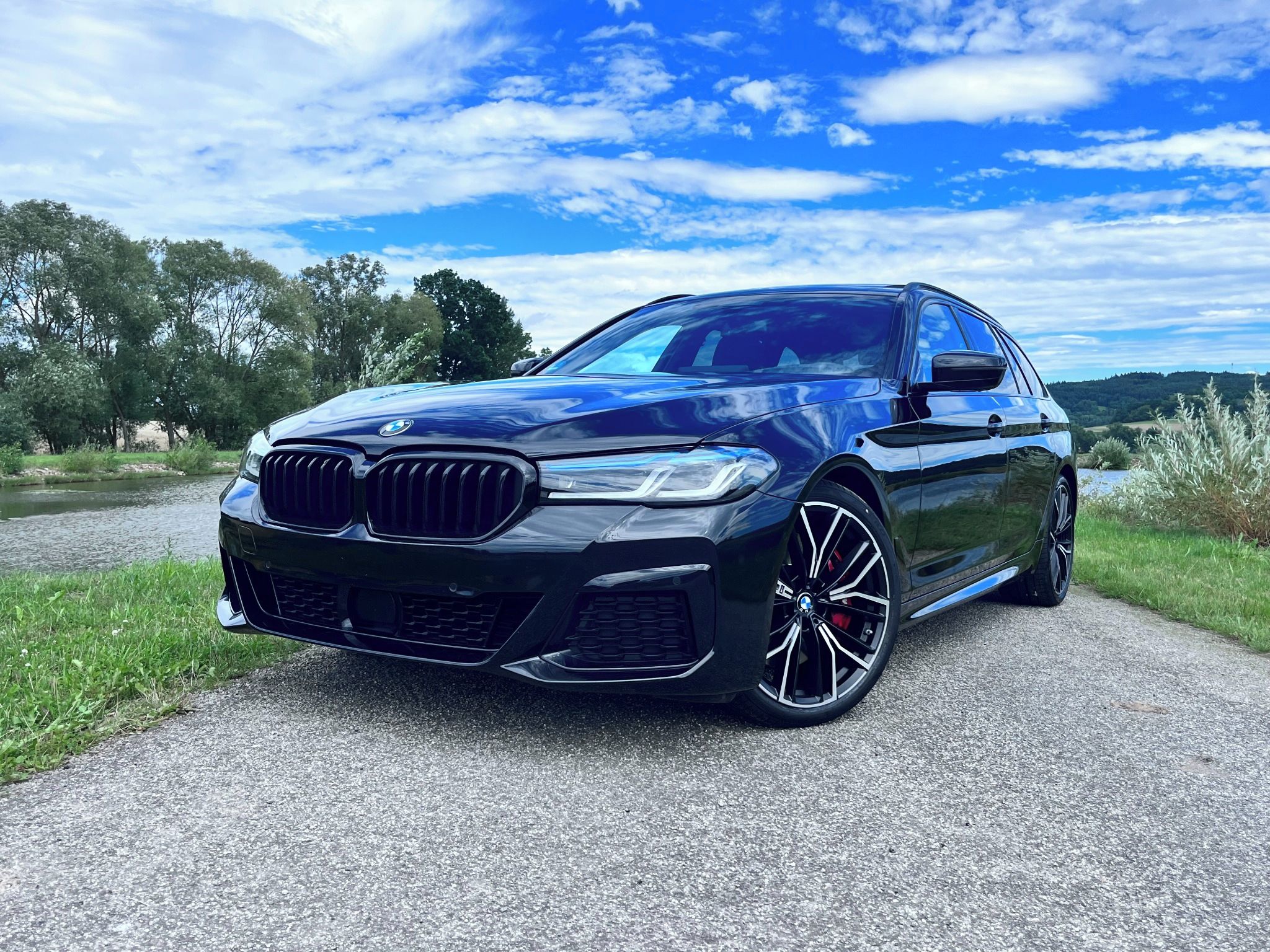 BMW Řada 5, 530D xDrive M Sport 1majitel - fotka 4