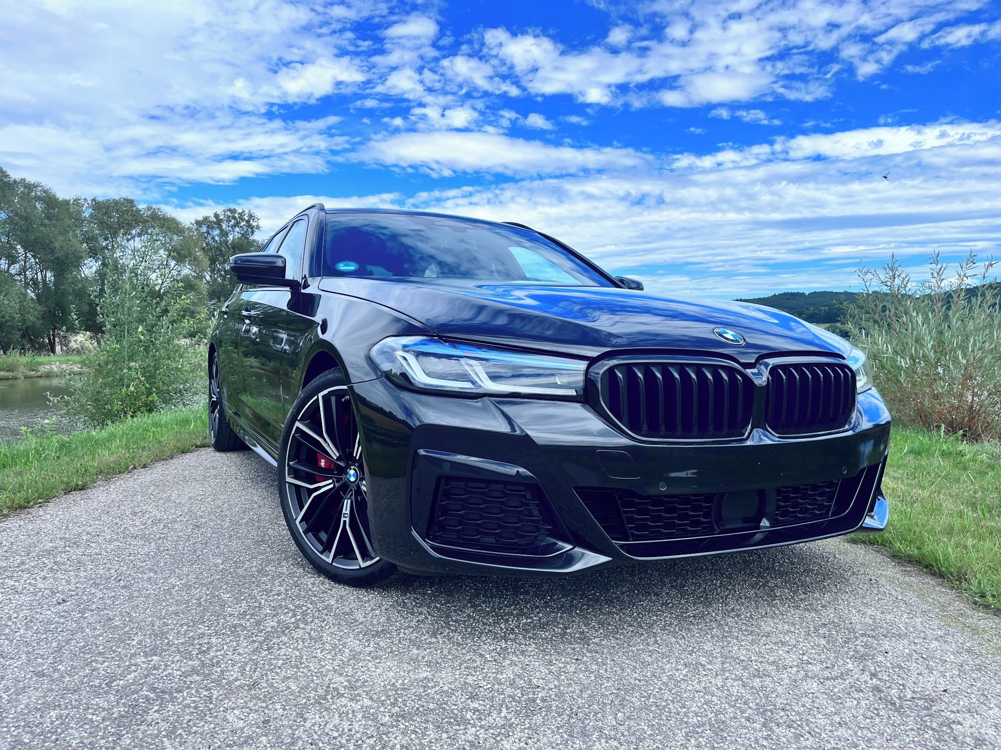 BMW Řada 5, 530D xDrive M Sport 1majitel - fotka 2