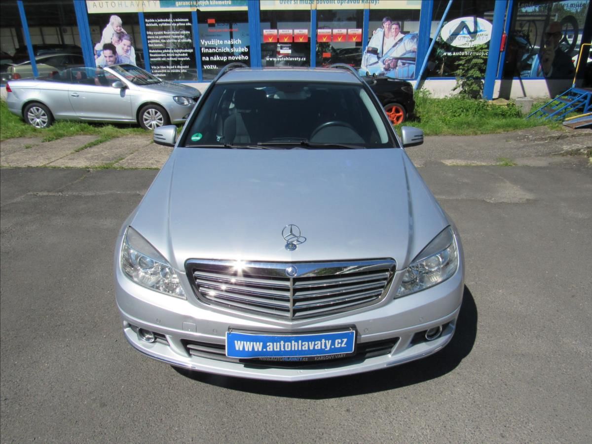 Mercedes-Benz Třídy C, 1,6 C 180 Kompresor Combi - fotka 2