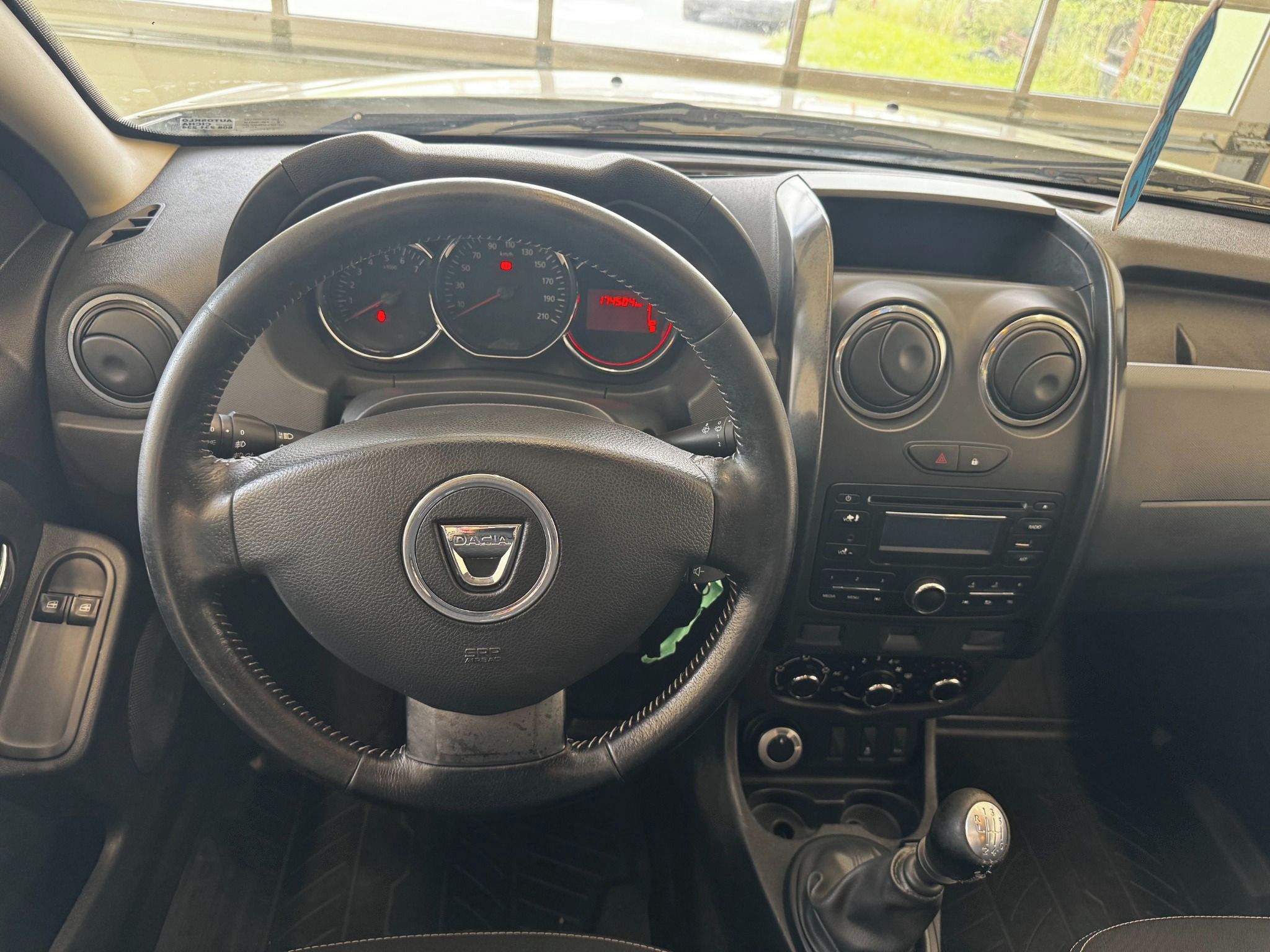 Dacia Duster, 1.5 dCi 4x4 klimatizace - fotka 6