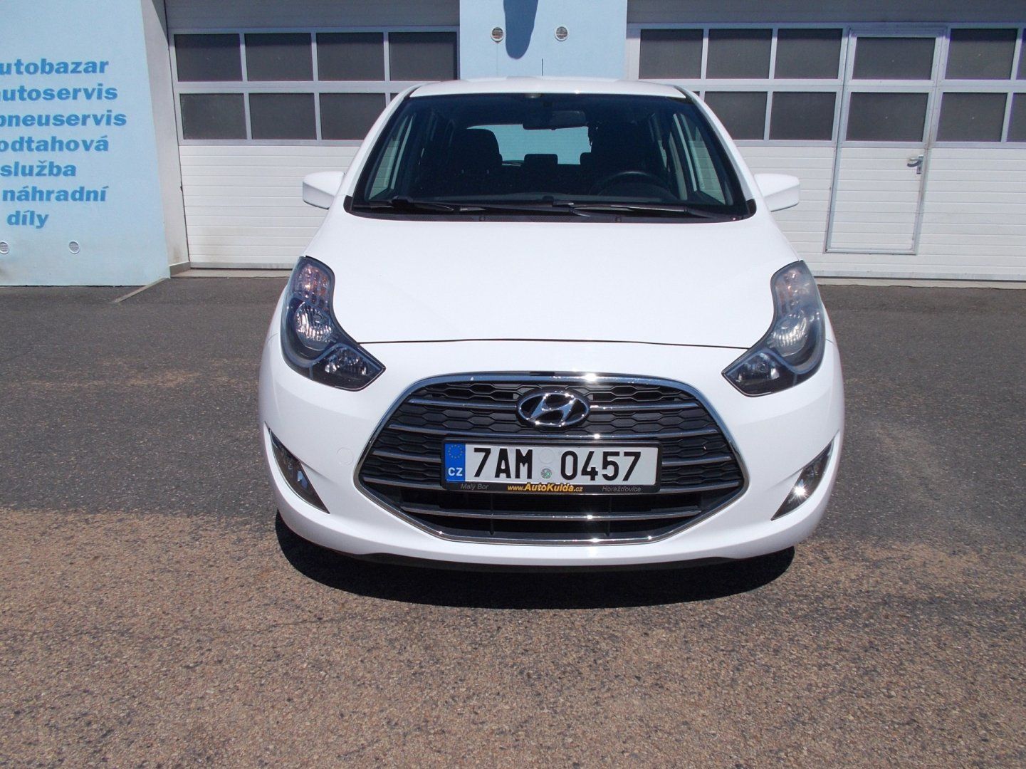 Hyundai ix20, 1,6i, DPH ! - fotka 2