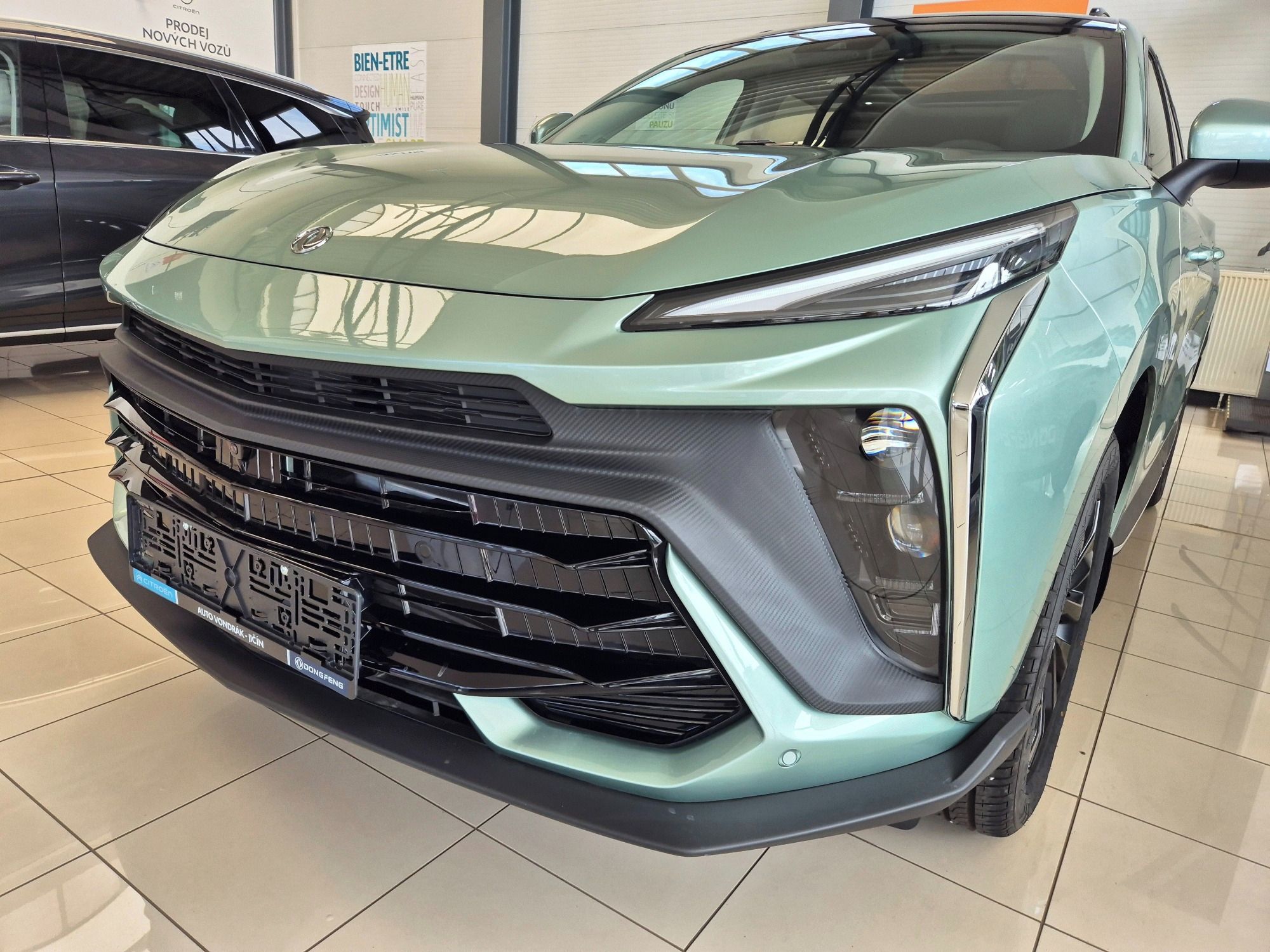 Dongfeng T5 EVO, 1,5 Turbo DCT7 Dragon Edition - fotka 5