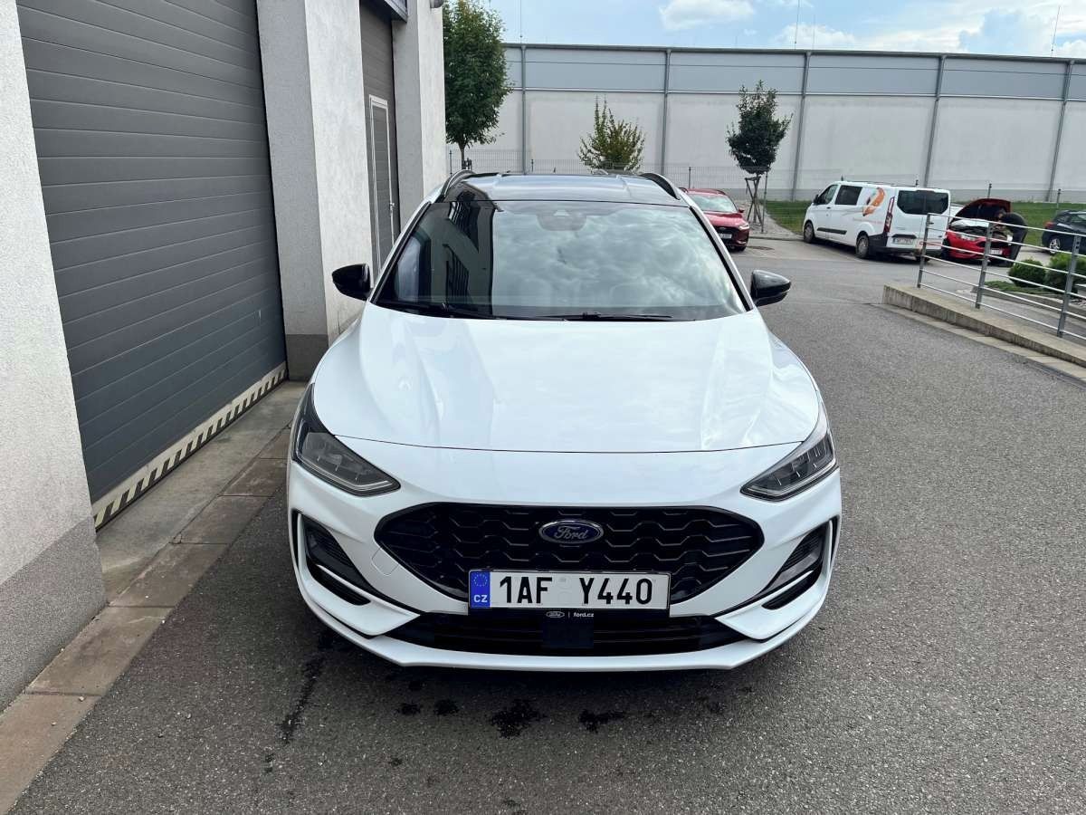 Ford Focus, ST-Line X, 114 kW, ČR, automat - fotka 2
