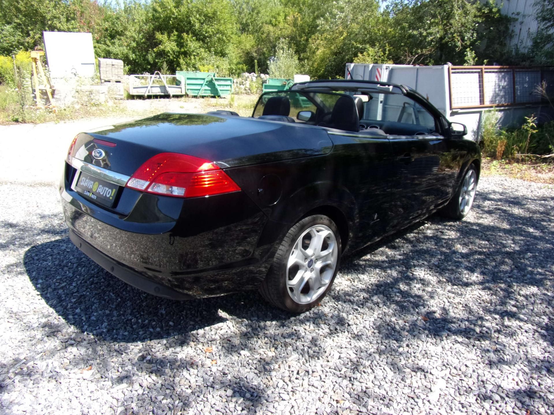 Ford Focus, 2.0TDCi100kW TITANIUM 183000KM - fotka 5