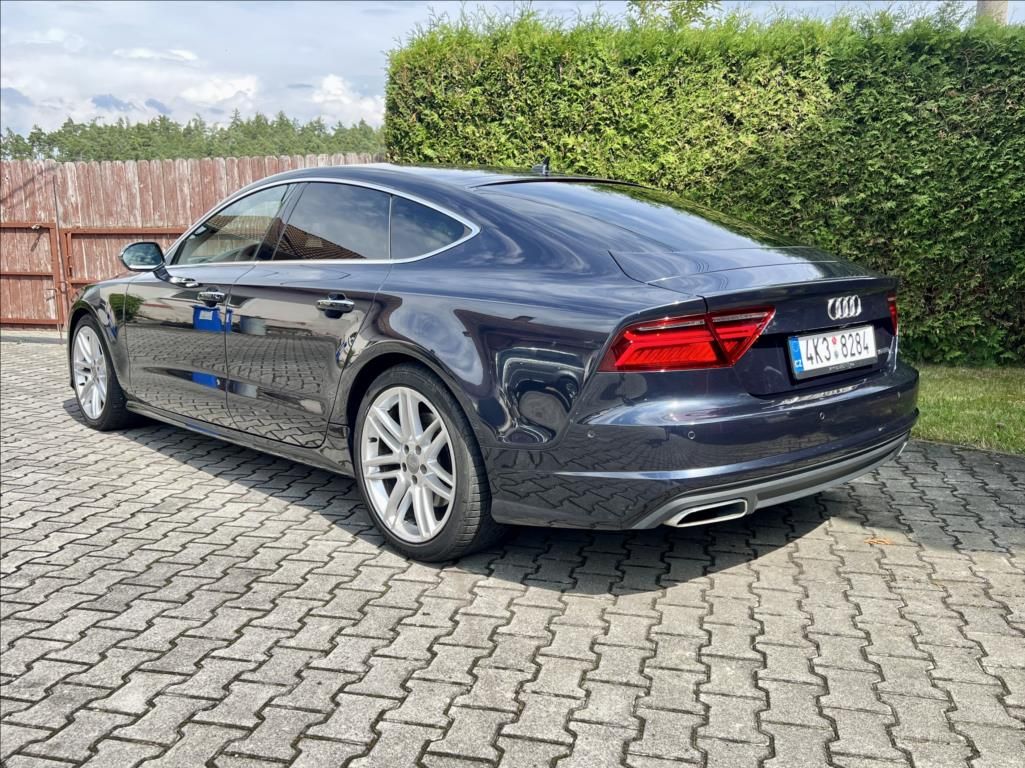 Audi A7, 3,0 TDi S-line QUATTRO / LED - fotka 4