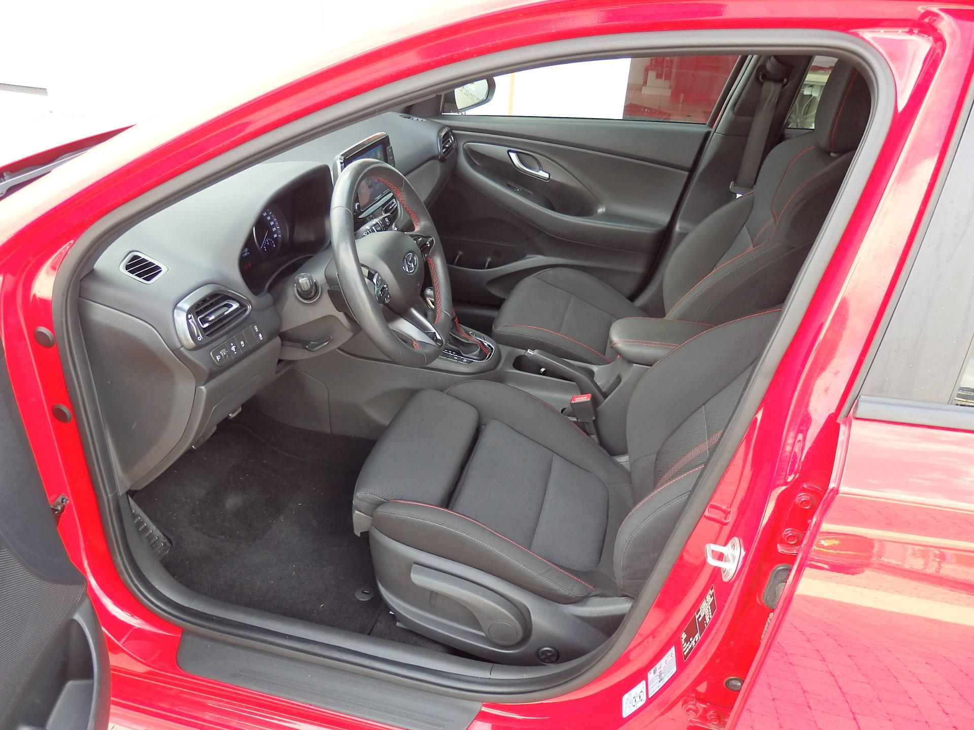 Hyundai i30, 1.5 T-GDi MHEV 48V N-LINE - fotka 6