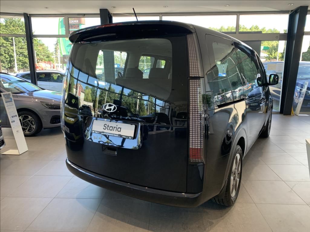 Hyundai Staria, 1,6 T HEV Tour9 Style Premium - fotka 5