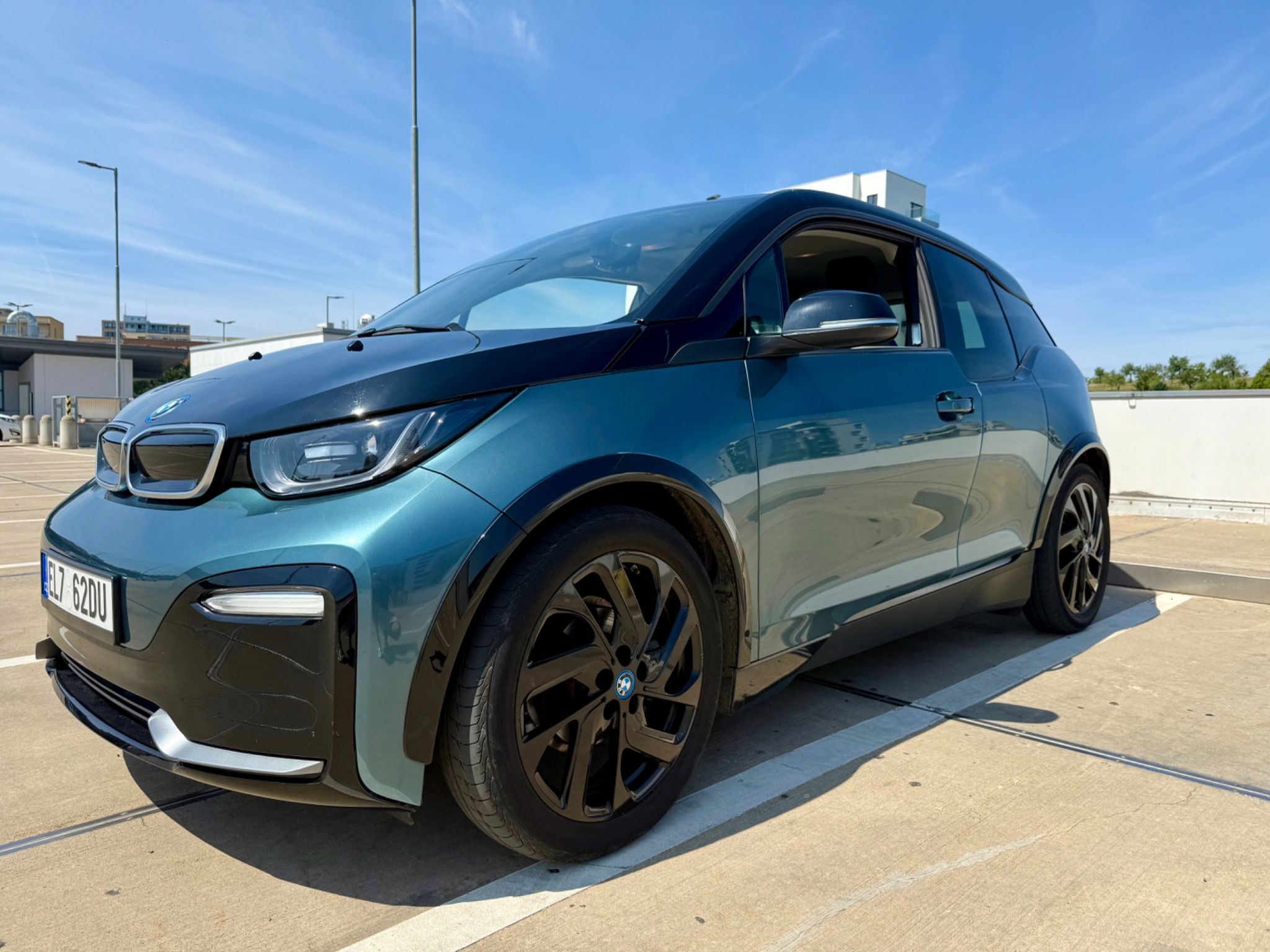 BMW i3, i3S,135kw,120Ah,12/2021 - fotka 5