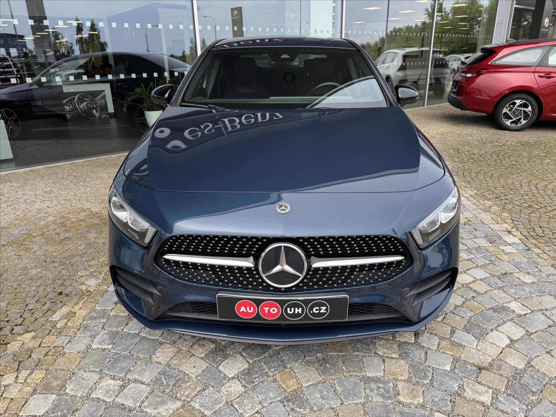 Mercedes-Benz Třídy A, A 200 4MATIC L*AMG - fotka 2