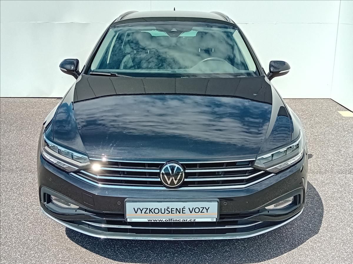 Volkswagen Passat Variant, 2,0 TDi 110kW 7DSG ELEGANCE  B - fotka 4