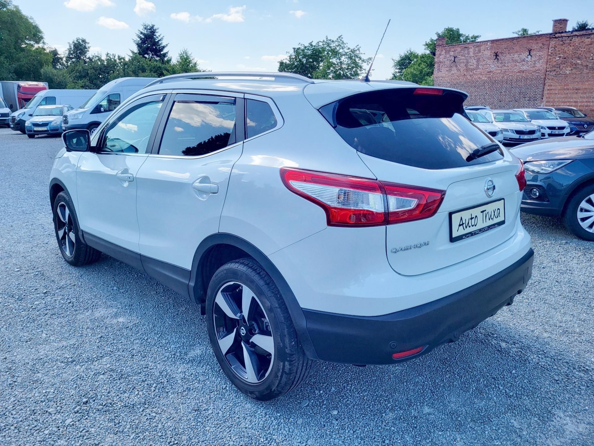 Nissan Qashqai, 1.2 DIG-T 85kW - fotka 3