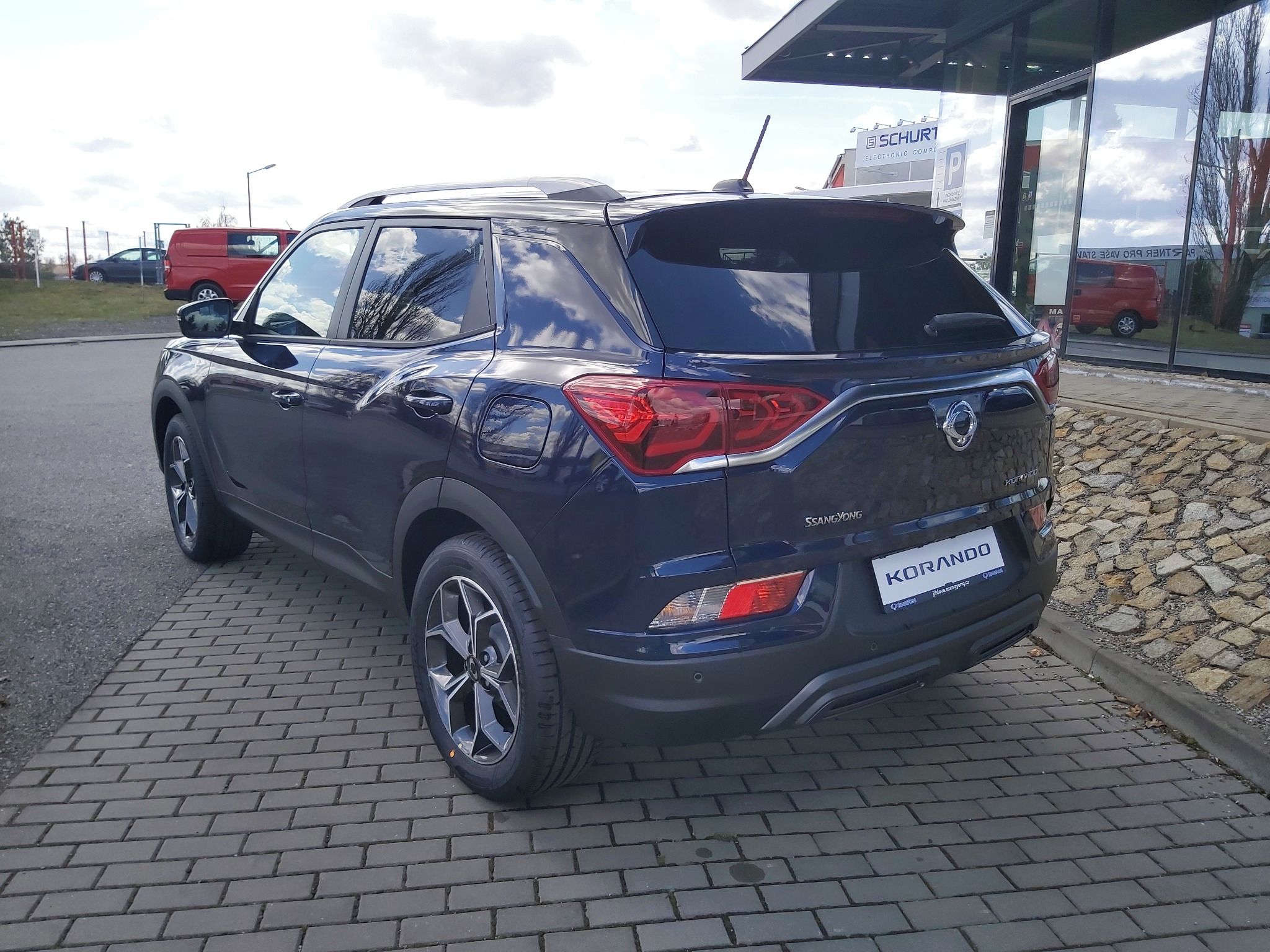 SsangYong Korando, 1,5 GDI Turbo 2WD 6AT SLEVA - fotka 5