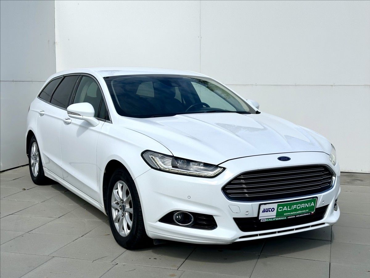 Ford Mondeo, 2,0 TDCi Navi Kamera Kůže LED - fotka 4
