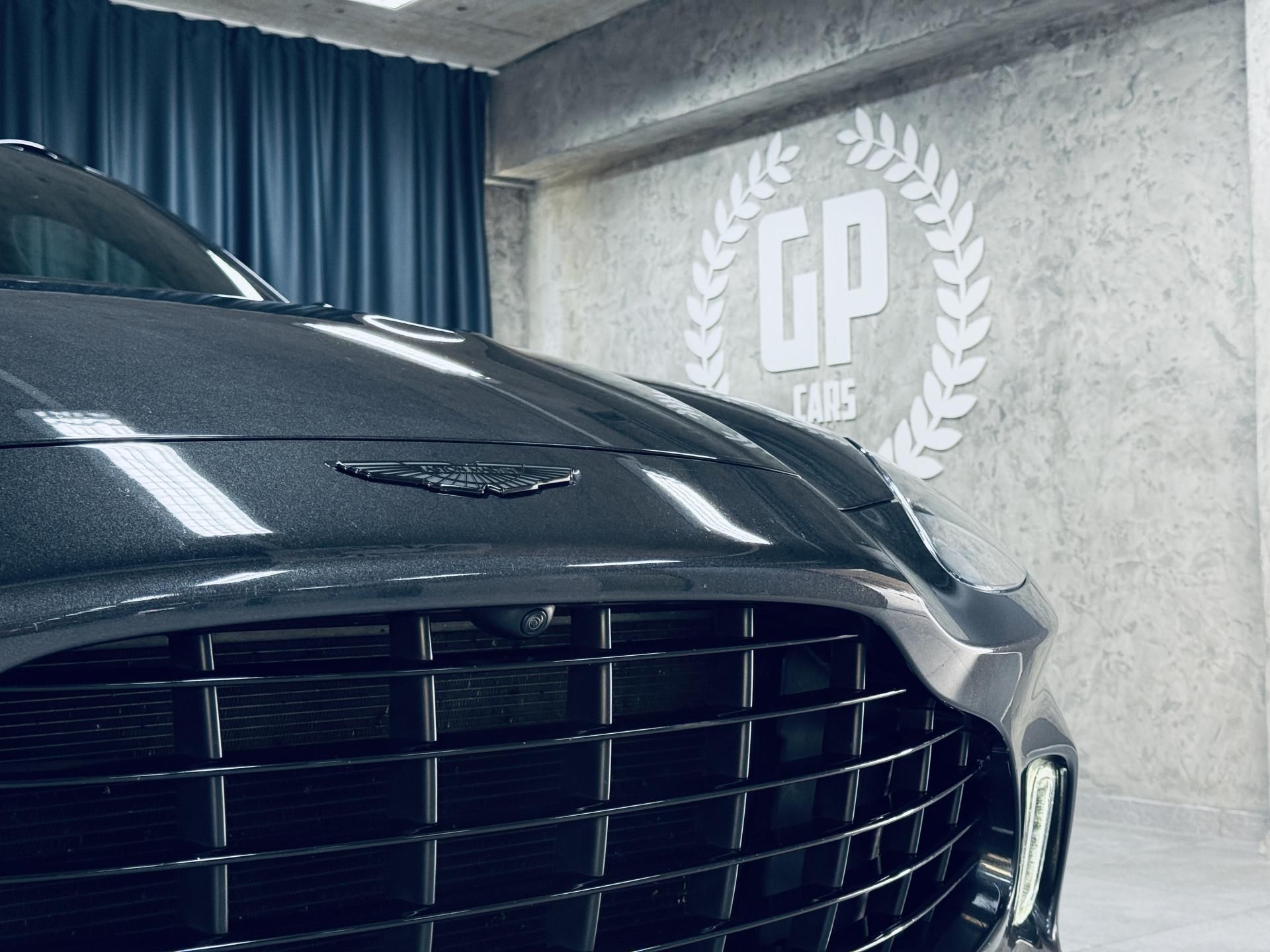 Aston Martin DBX, 550*AIR*XENON.GREY*TOP - fotka 5