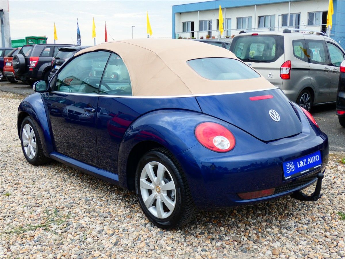 Volkswagen New Beetle, 1,6 MPi - fotka 4