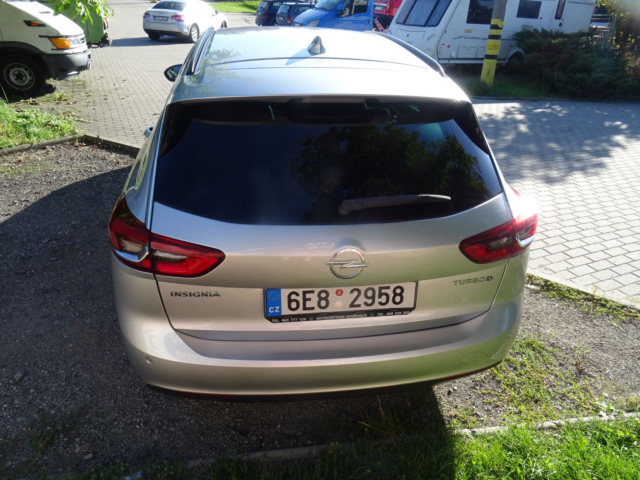 Opel Insignia, 2.0 TD - fotka 4