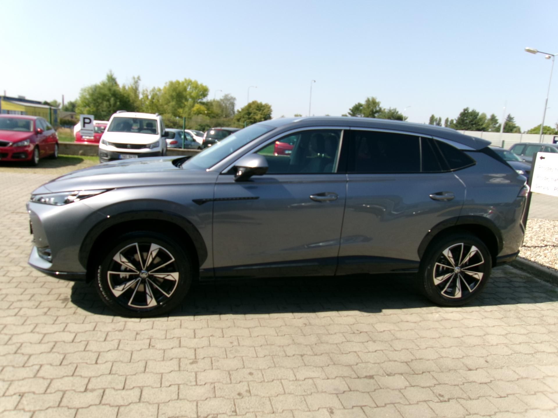 MG HS, 1.5 TGI automat Exclusive - fotka 3