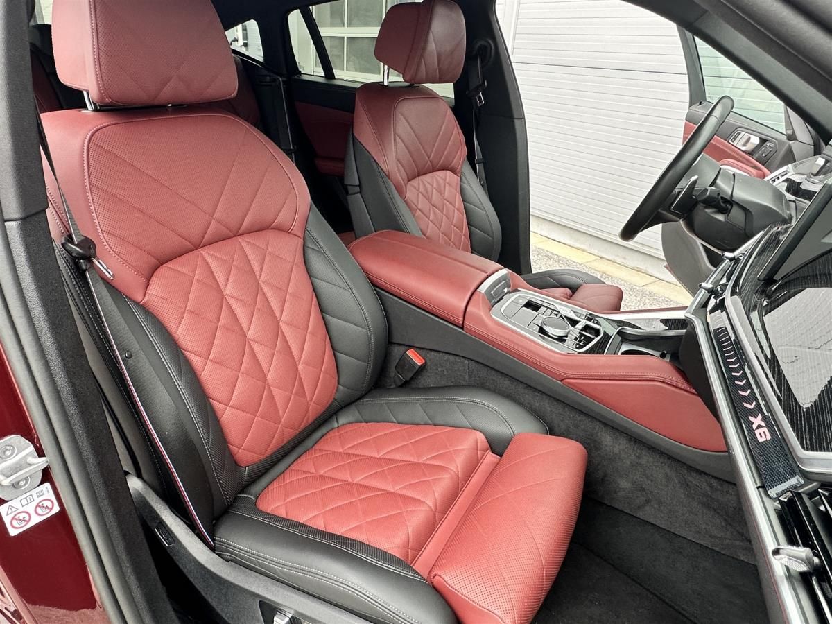 BMW X6, xDrive40d - fotka 6