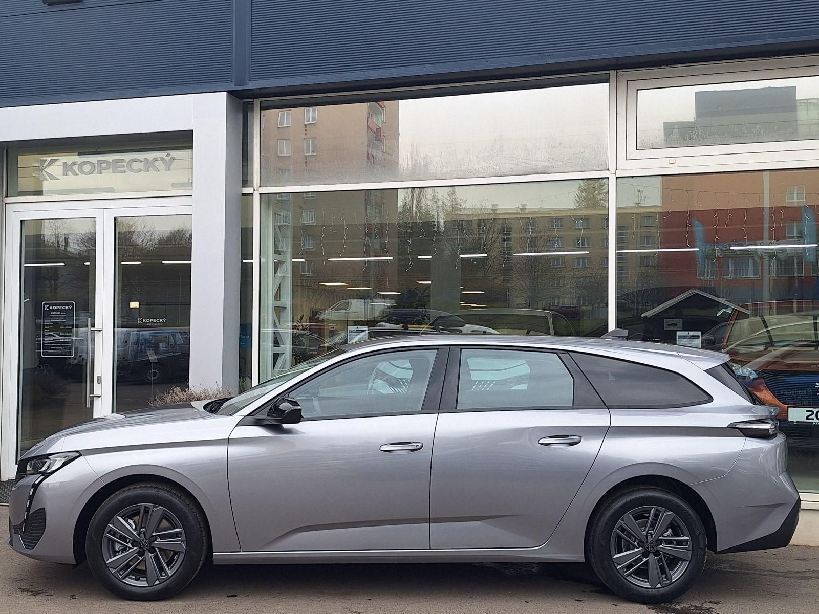 Peugeot 308, SW STYLE 1.5 BHDi 130k EAT8 - fotka 3
