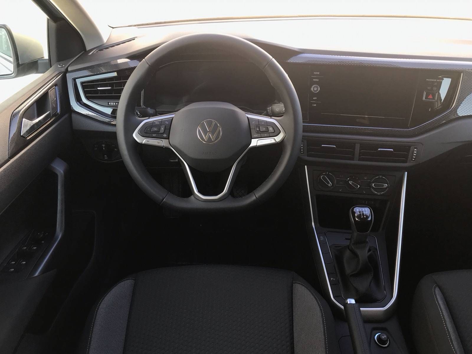 Volkswagen Polo, People 5G 1,0TSI - fotka 6