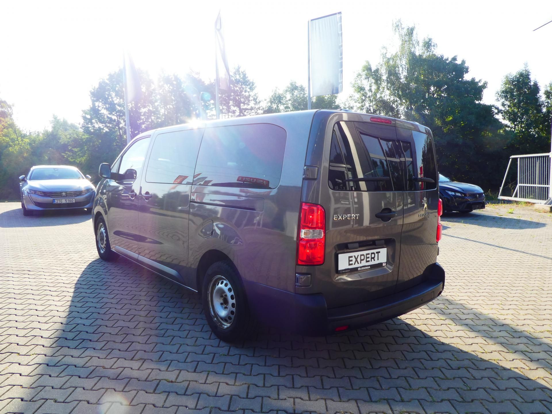 Peugeot Expert, COMBI Long 120k MAN6 9 míst - fotka 5