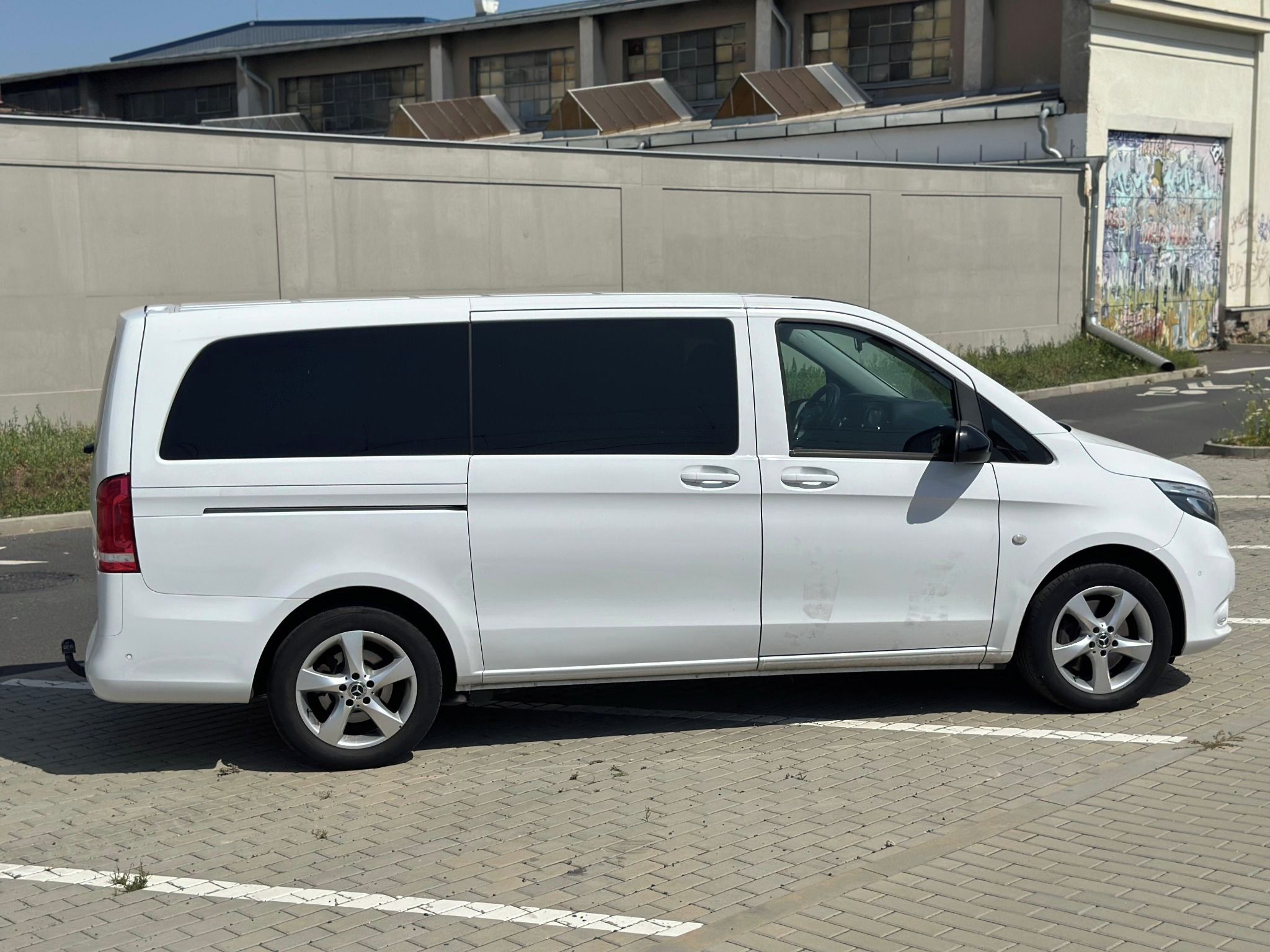 Mercedes-Benz Vito, Vito 4-motion, 140 kW, v ČR - fotka 2