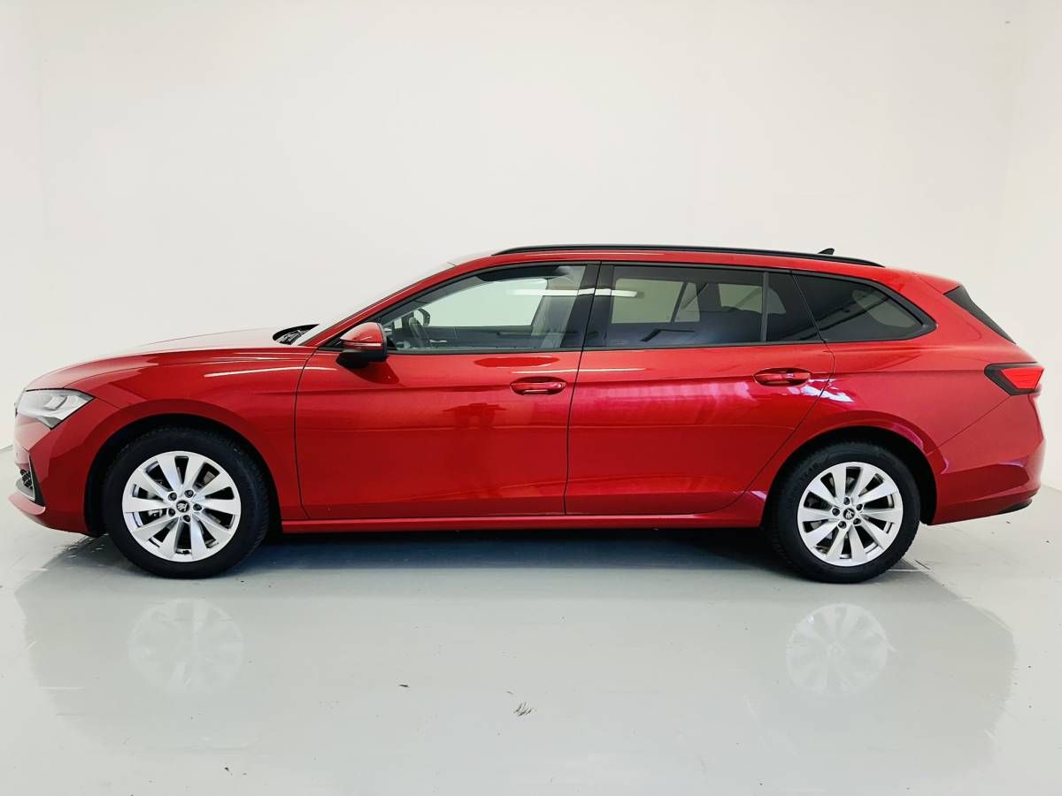Škoda Superb, Combi Selection 2,0TDI 110kW D - fotka 3