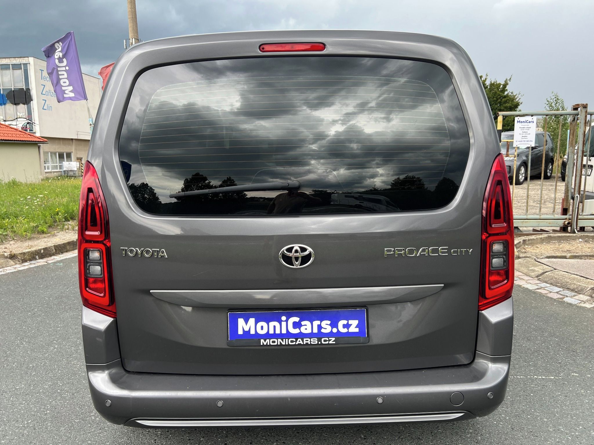Toyota Proace City, 1.5 D-4D 75kW PĚKNÉ - fotka 6