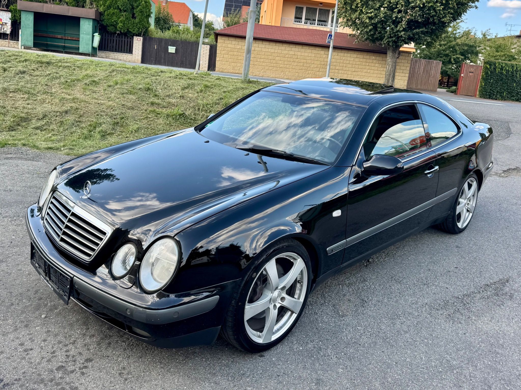 Mercedes-Benz CLK, 430 V8 COUPE 205kW Elegance - fotka 5