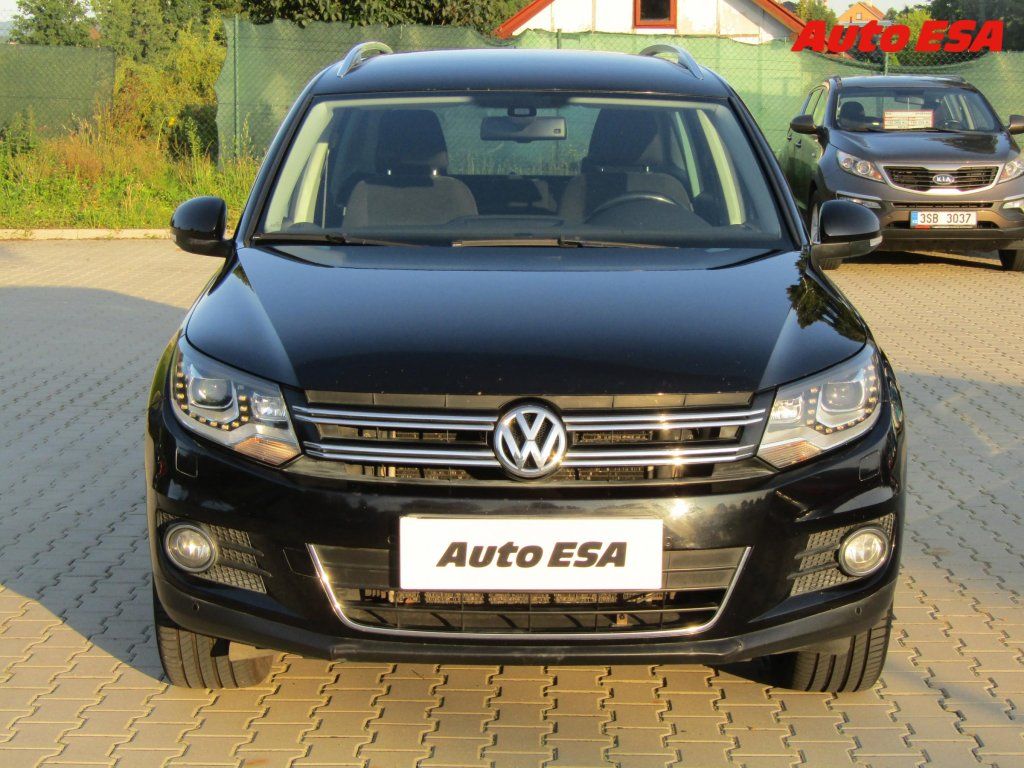 Volkswagen Tiguan, 2.0TDi 4x4,Klima - fotka 2