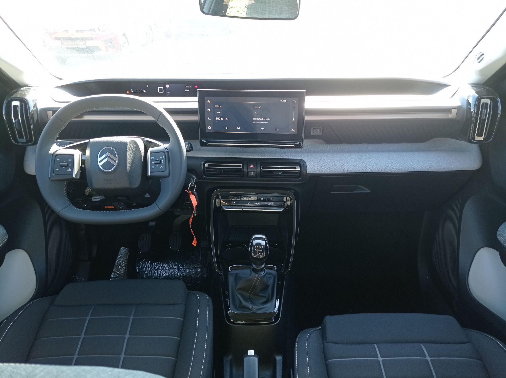 Citroën C3 Aircross, Plus 1.2 Turbo 100k - fotka 5